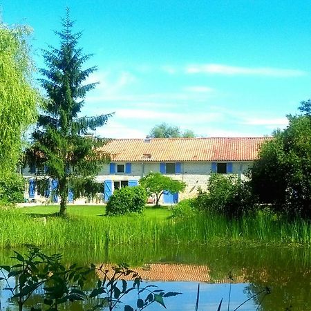 Chambres D'Hotes Entre Niort Et Marais Poitevin Bessines Ngoại thất bức ảnh