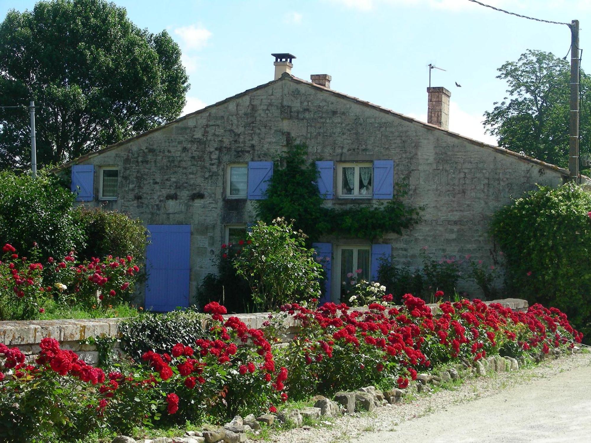 Chambres D'Hotes Entre Niort Et Marais Poitevin Bessines Ngoại thất bức ảnh
