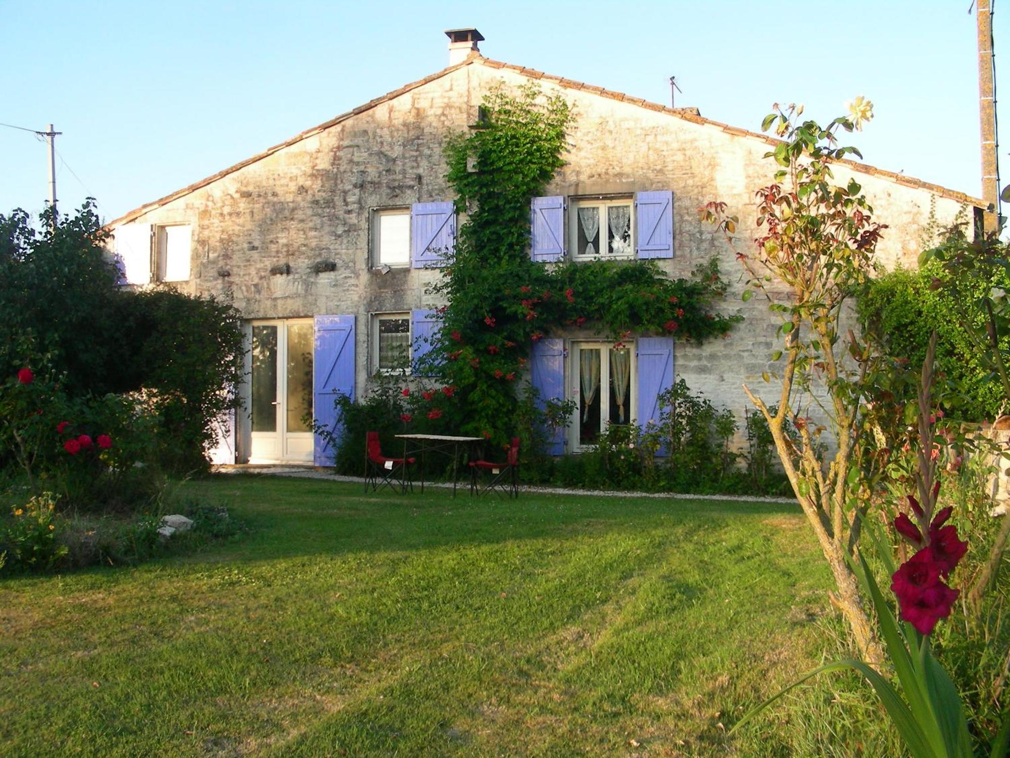 Chambres D'Hotes Entre Niort Et Marais Poitevin Bessines Ngoại thất bức ảnh