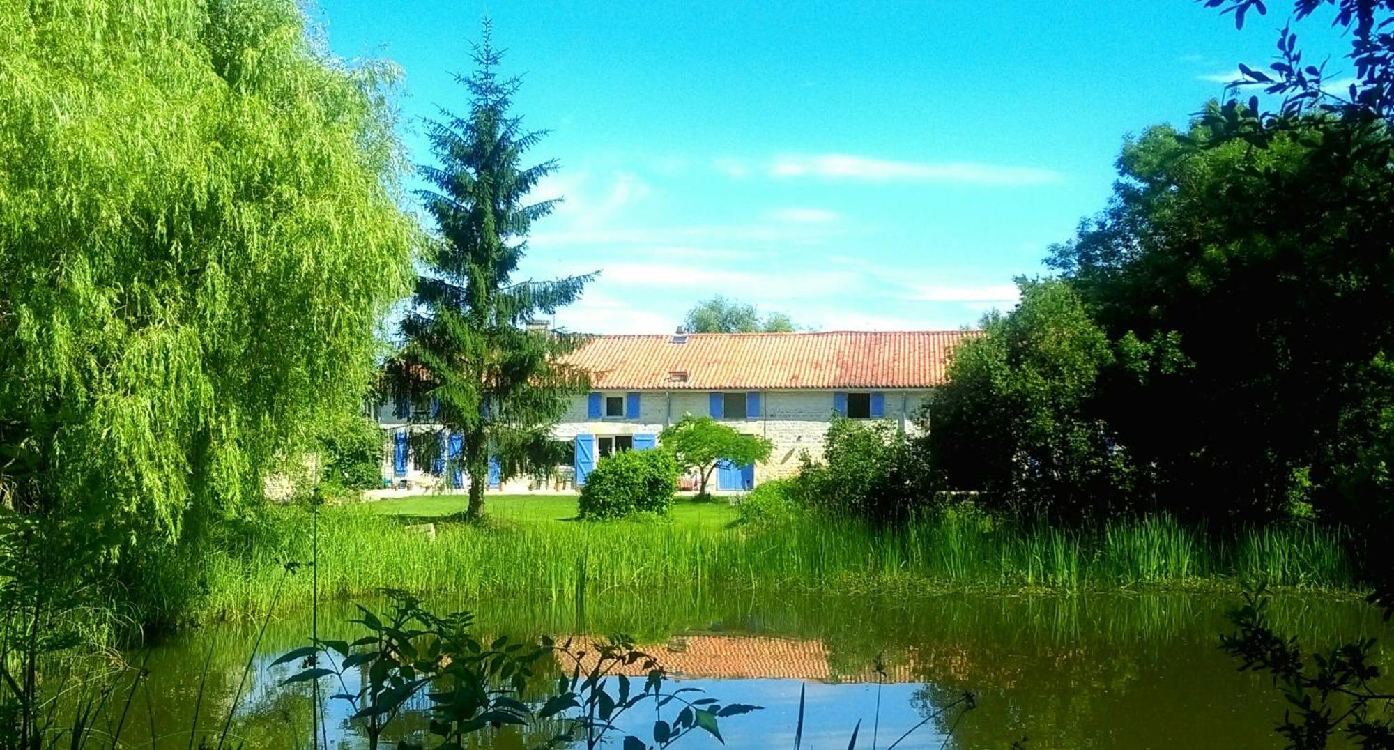 Chambres D'Hotes Entre Niort Et Marais Poitevin Bessines Ngoại thất bức ảnh